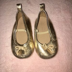 ⭐️⭐️Old Navy Gold Ballet Flats Girls 12-18 months